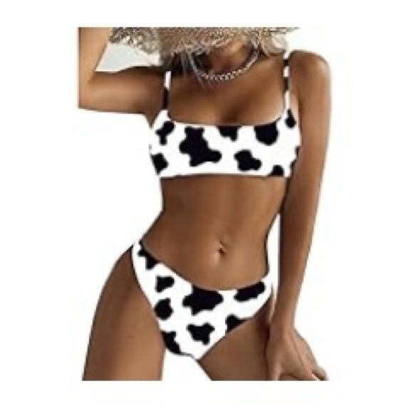 Cow print Bikini *one week to buy or going to platos!* - Picture 2 of 2